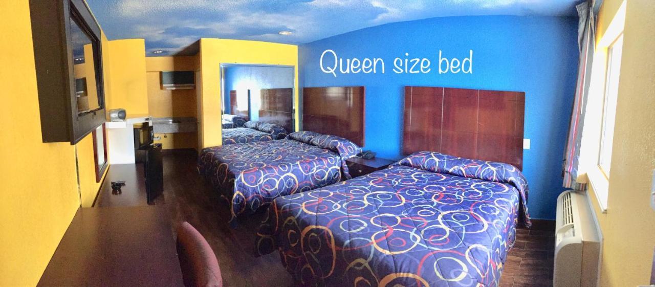 Luxury Inn Ченълвю Екстериор снимка