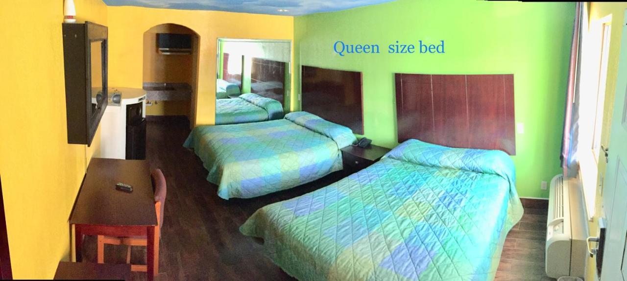 Luxury Inn Ченълвю Екстериор снимка