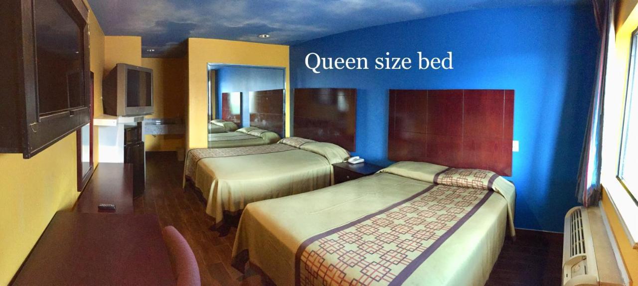 Luxury Inn Ченълвю Екстериор снимка