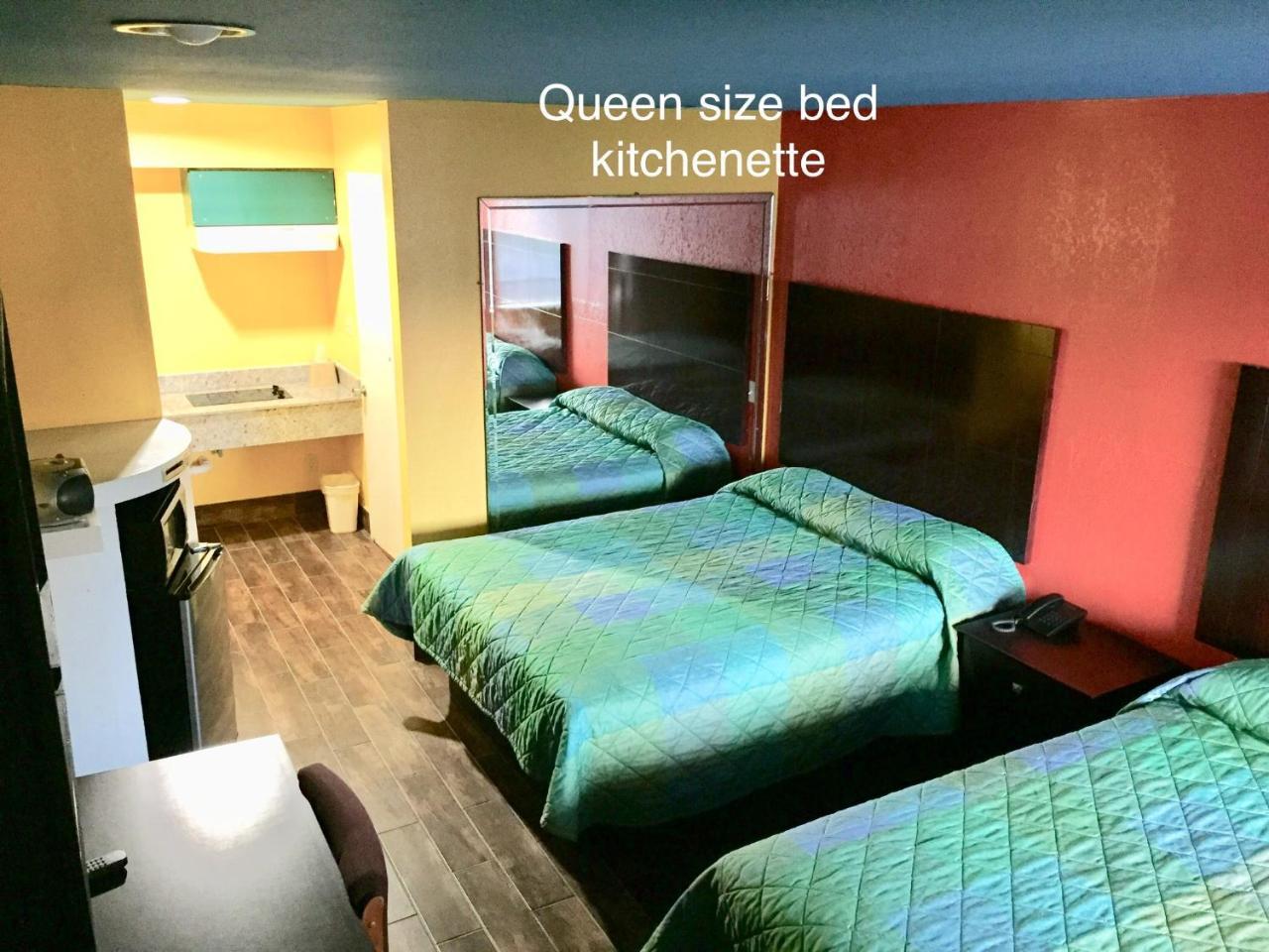 Luxury Inn Ченълвю Екстериор снимка